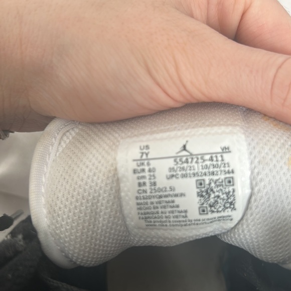 Jordan one navy blue - Picture 2 of 3